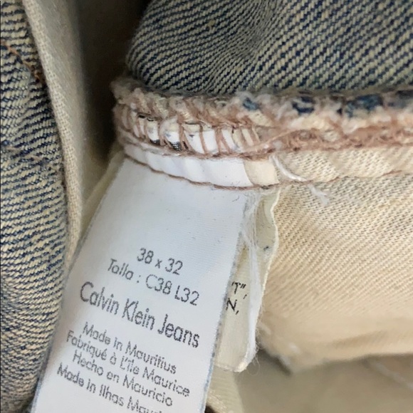Calvin Klein Jeans - Picture 7 of 8